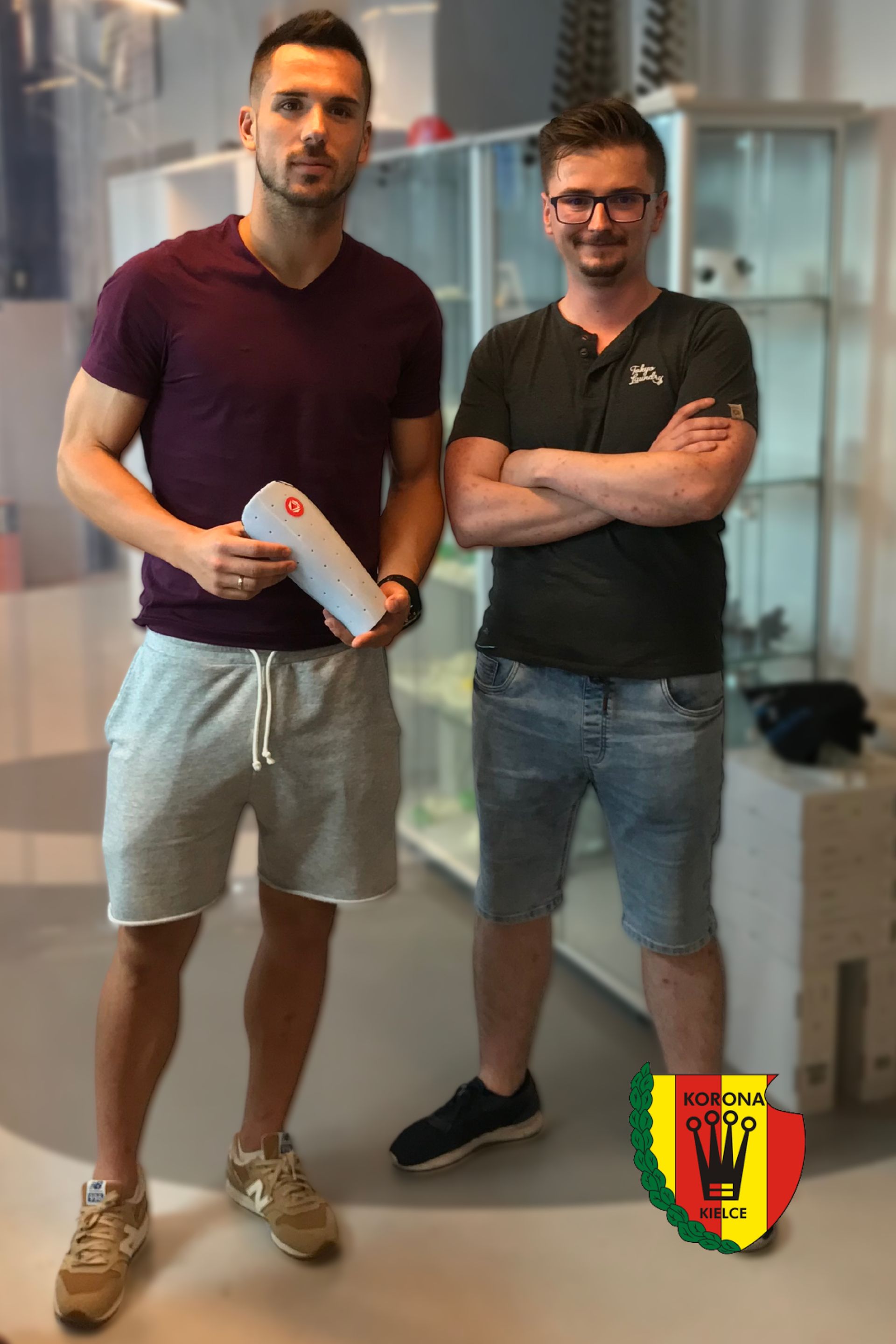 TIBIA PROTECTORS PREPARED FOR UROS DJURANOVIC FROM KORONA KIELCE