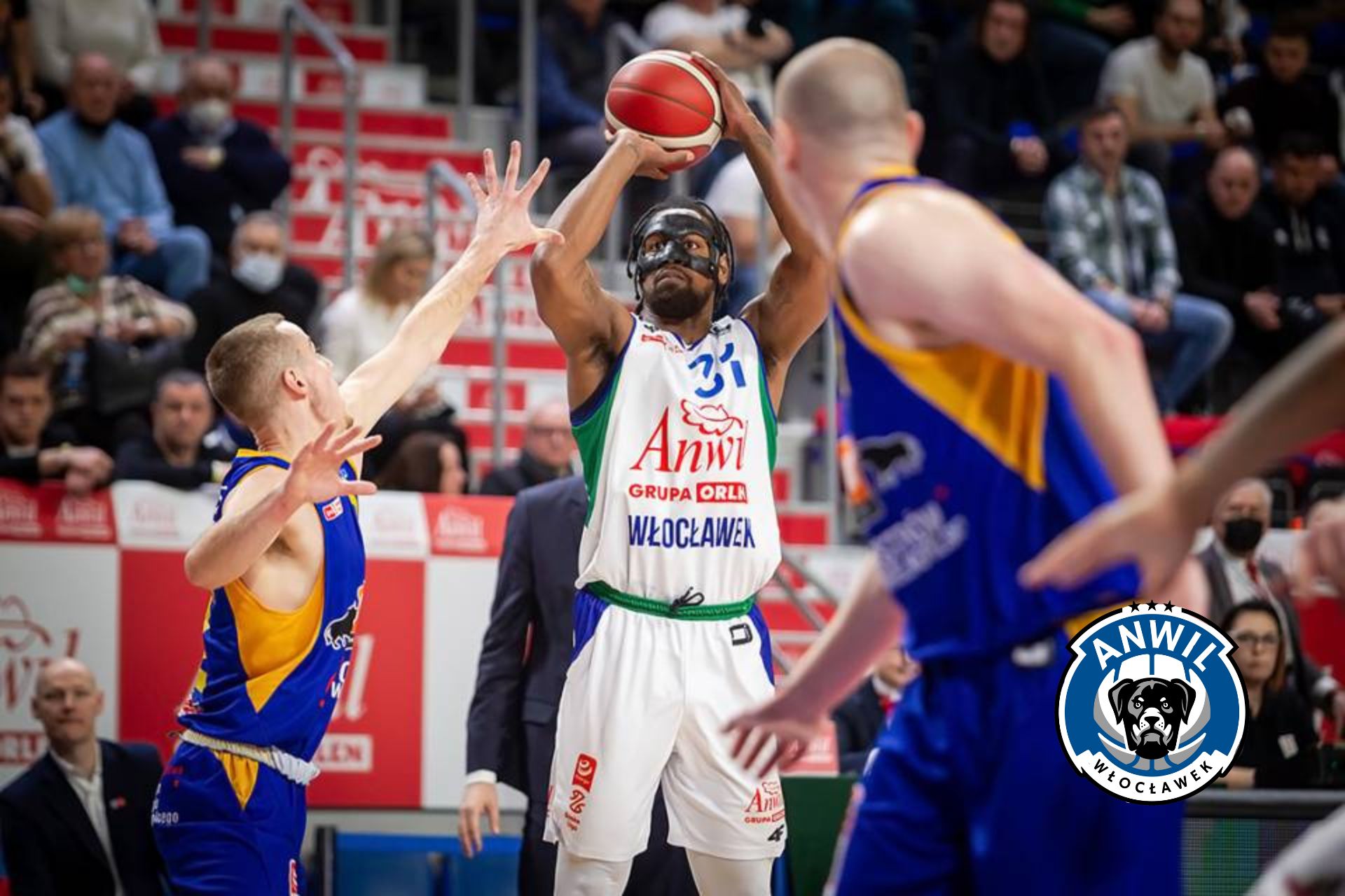 MASK FOR JAMES BELL PLAYER OF ANWIL WŁOCLAWEK